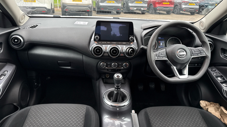 Nissan Juke 1.0 DiG-T 114 Acenta 5dr Petrol Hatchback